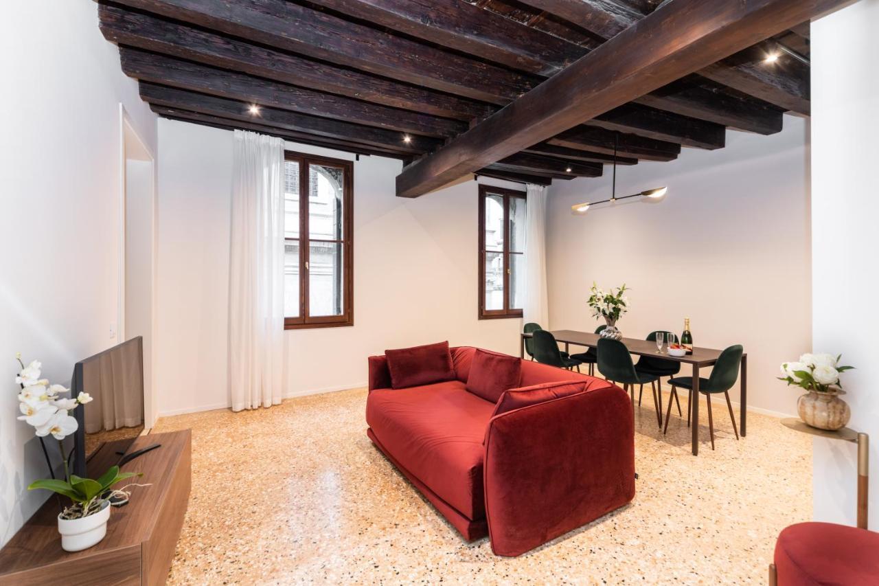 Palazzo Miracoli Apartments Velence Kültér fotó
