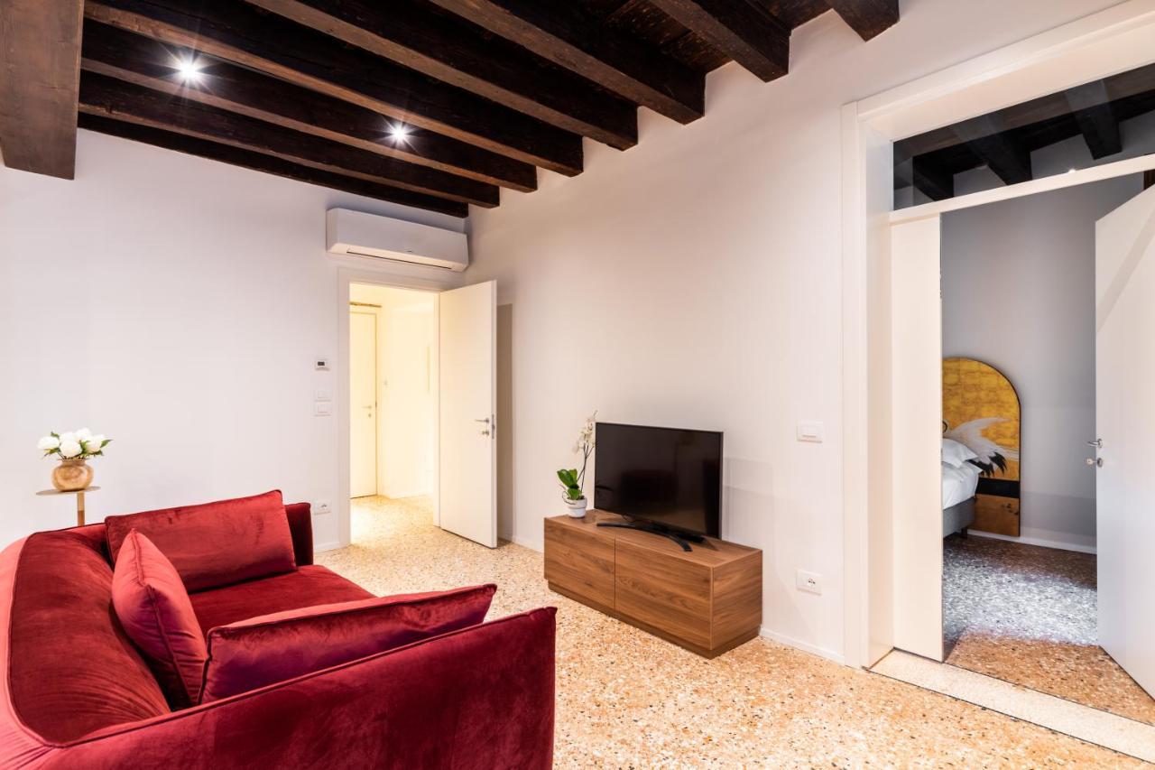 Palazzo Miracoli Apartments Velence Kültér fotó